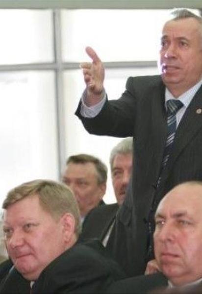 Лук'янченко пропонує провести референдум 25 травня