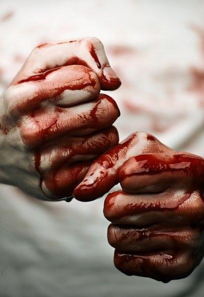Чоловік вбив хвору дружину, бо не хотів міняти їй підгузки