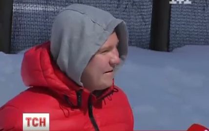 Центральні магістралі Києва досі завалені автівками, а на Конча-Заспу блищить асфальт