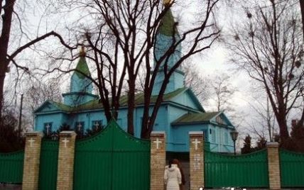 За біганину голяка у київському храмі хулігану доведеться заплатити більше 8 тисяч - ЗМІ