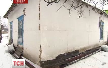 Мешканців села на Київщині лякає будинок із привидами, звідки лунають дивні крики