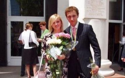 Юлія Ткаченко з чоловіком не вели активного життя в соцмережах, але були ідеальною парою ще зі школи