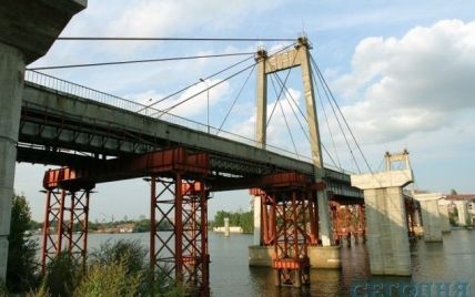 У Києві мости розвалюються на очах і можуть обрушитися у будь-який момент