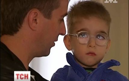 Планшеты и смартфоны безжалостно "съедают" зрение украинских детей