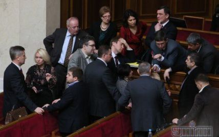 Опозиція розблокувала Раду та чекає на голосування щодо виборів в Києві