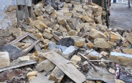 На Киевщине во время строительства обвалился дом: есть жертвы