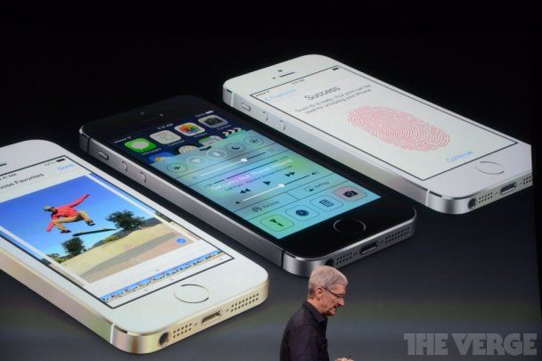 Apple iPhone 5С iPhone 5S - Apple представив різнокольоровий