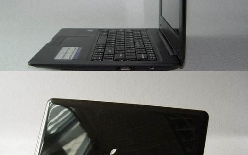 11. Китайська компанія Shenzhen Technology показала копію MacBook Air в кінці 2010 року. А на початку 2011 року клон популярного ноутбука чорного кольору навіть почав продаватись за $ 471. Для того, щоб покупці не заплуталися, перші партії поставлялися з логотипом Apple. Тривало це недовго, але все відзначили, що копія Shenzhen вдалася: клонований ноутбук успішно втілював мінімалістичну концепцію американської компанії. / © slon.ru
