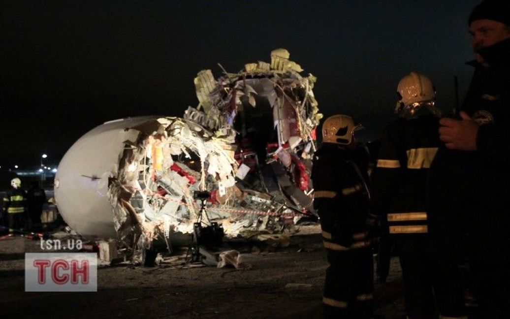 Авіакатастрофа в аеропорту "Внуково" / © Фото EPA/UPG