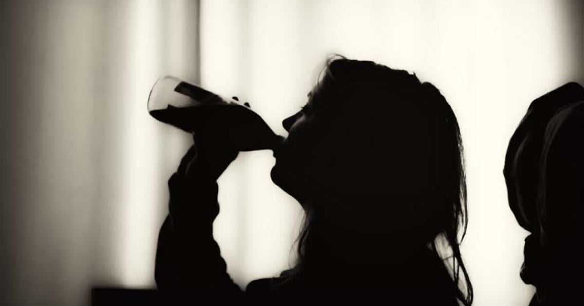 Українці витрачають багато грошей на алкоголь