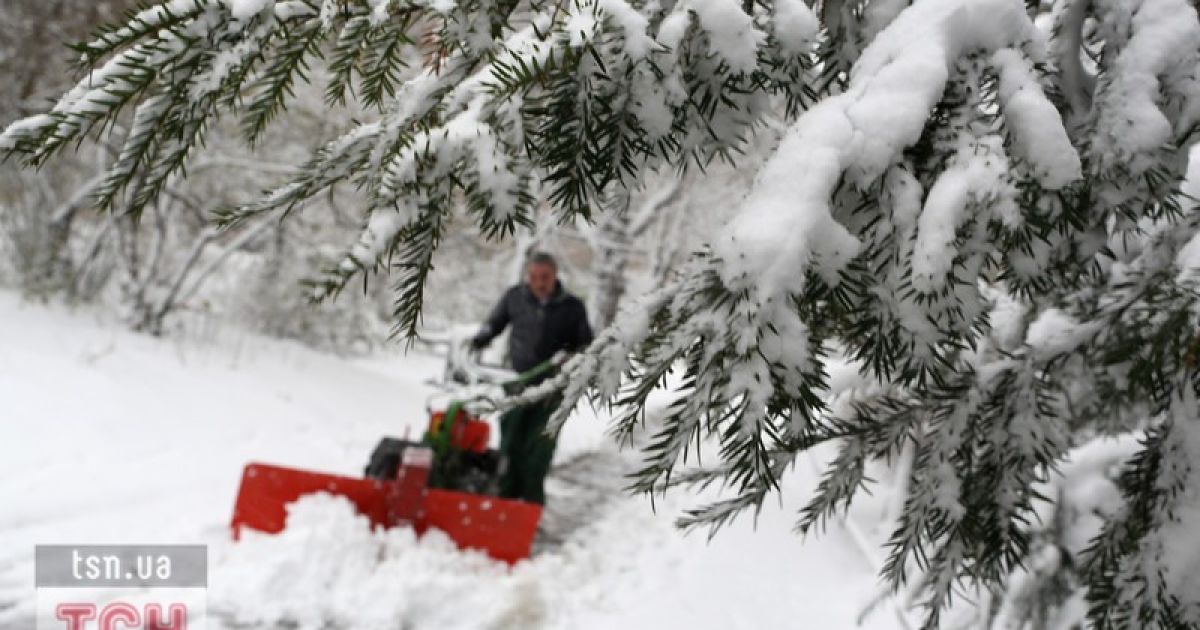 Сніг паралізував Європу