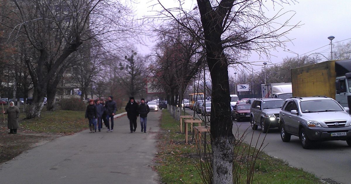 Хлопчик упав в окріп із дірявої тепломережі