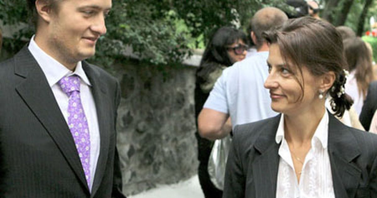 Олексій Порошенко готується до весілля