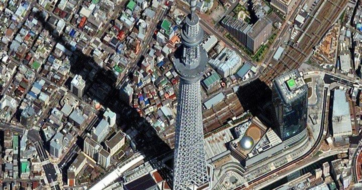 13. Токіо, Японія 4/07/12 - Небесне дерево - найвища вежа в Азії

Satellite Photograph by DigitalGlobe / © daypic.ru