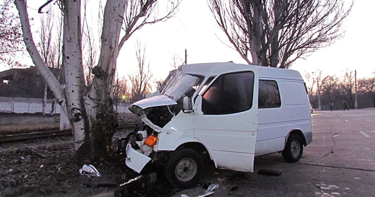 Через слизьку дорогу загинула 19-річна дівчина