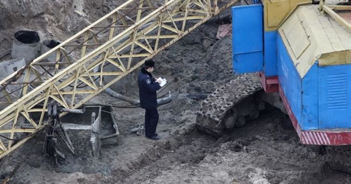 На будмайданчику у Києві кран вбив двох людей / © ЛігаБізнесІнформ