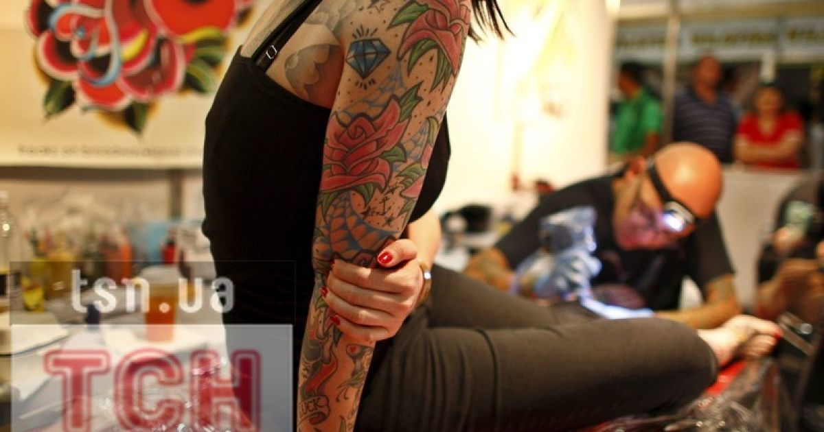 Зараз екстремальні тату можуть собі дозволити навіть люди при солідній посади