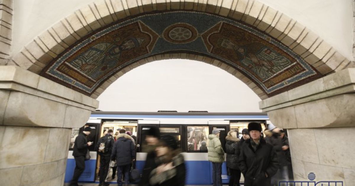 Перехід із "Золотих воріт" на "Театральну" не працюватиме