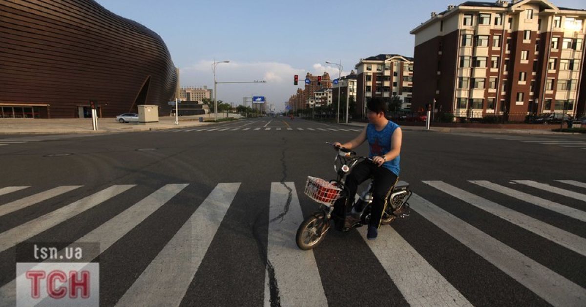 Китайцям будують міста, де ніхто не живе / © Фото EPA/UPG