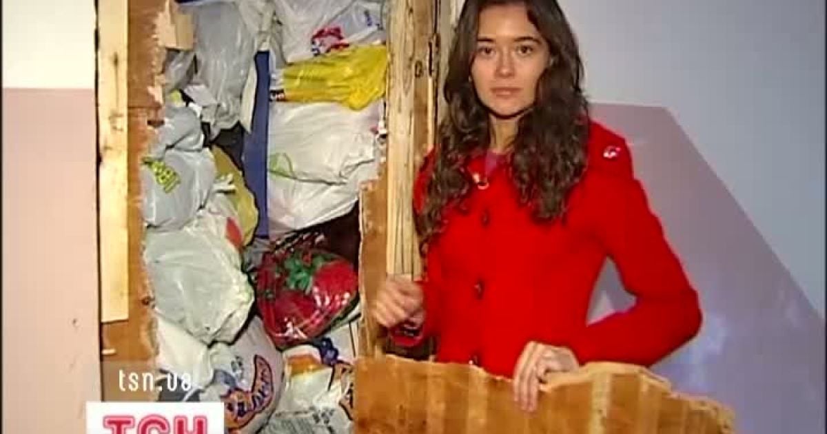 Дідусь витрачав 20 хвилин, щоб зайти до власної квартири