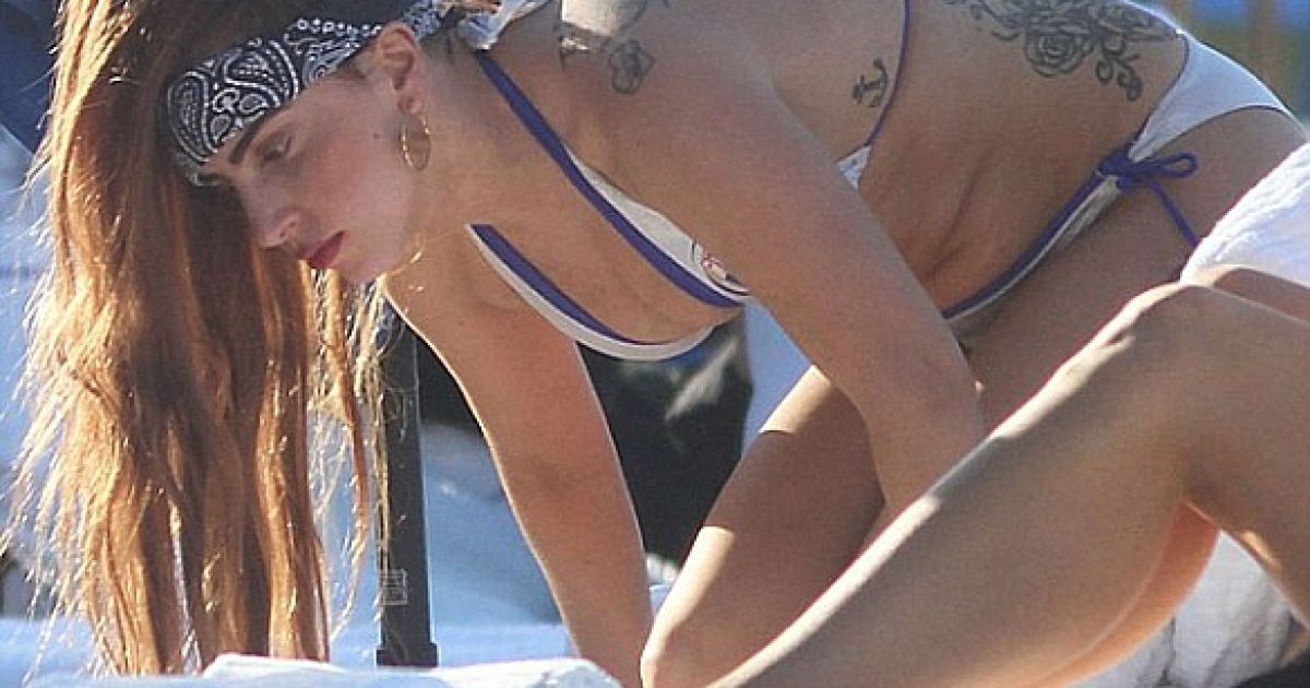 Леді Гага збирається вийти заміж влітку - ЗМІ