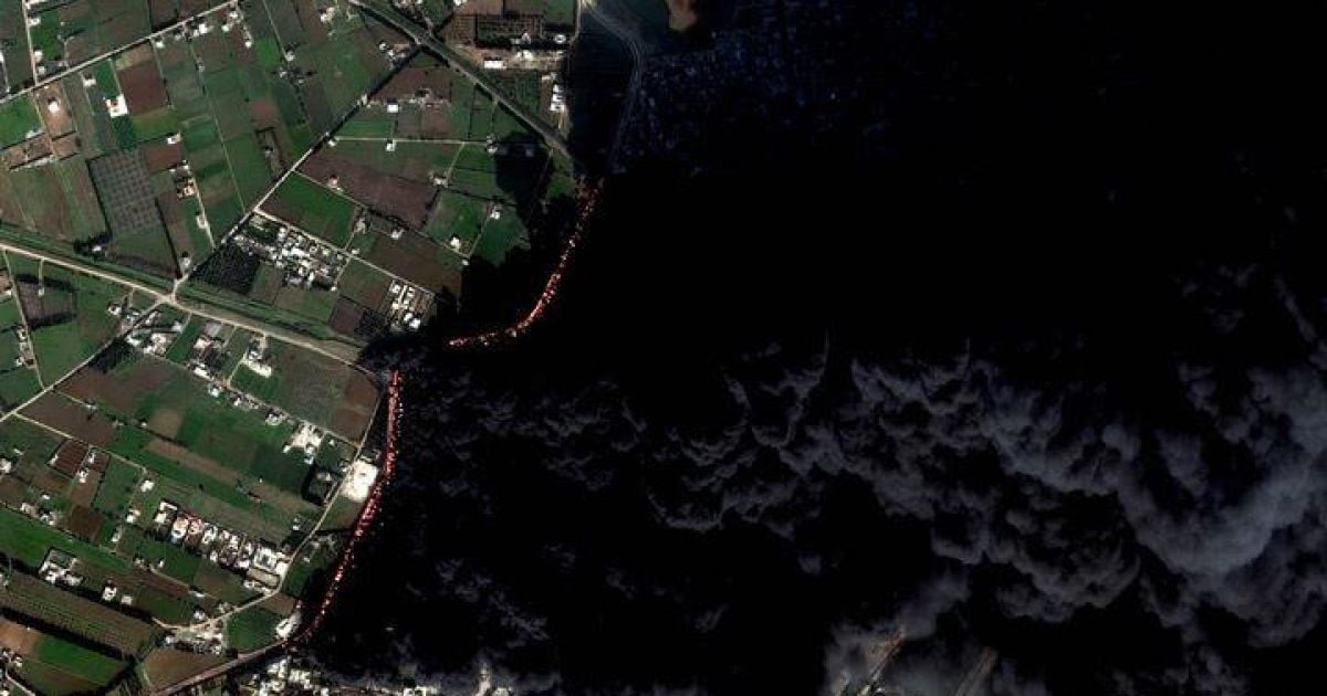6. Хомс, Сирія 2/15/12 - Пожежа на трубопроводі

Satellite Photograph by DigitalGlobe / © daypic.ru