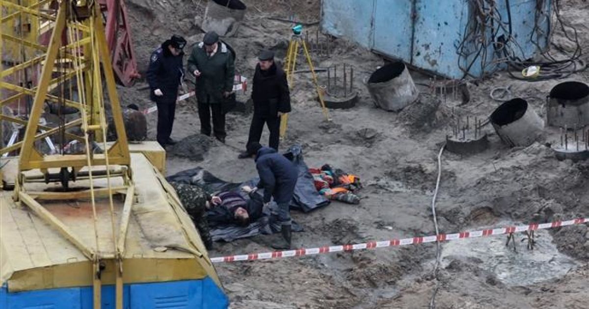 На будмайданчику у Києві кран вбив двох людей / © ЛігаБізнесІнформ