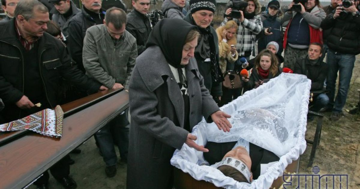 Міліція хоче ексгумувати тіло Мазурка