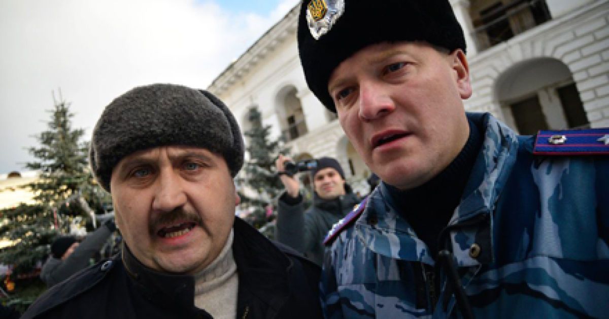 Міністр відсторонив начальника "Беркуту"
