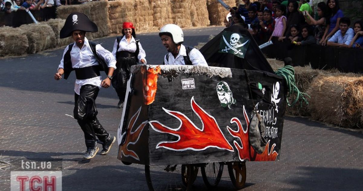 В Індії відбулись перегони Red Bull Soapbox Race / © Фото EPA/UPG