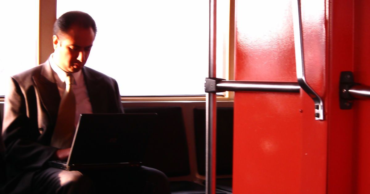 Двоє з п'яти українців читають спам