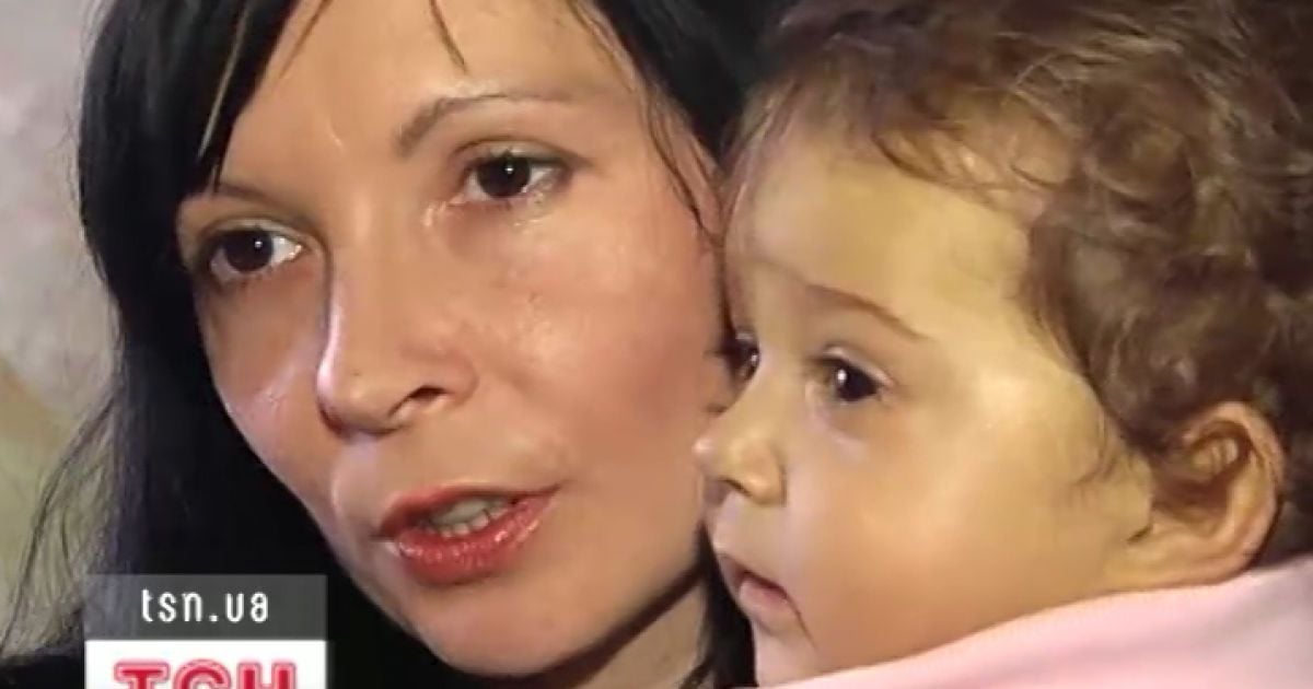 Маленькій Владиславі потрібна пересадка печінки