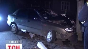 В Калуше просто на зебре водитель легкового автомобиля сбил молодую женщину