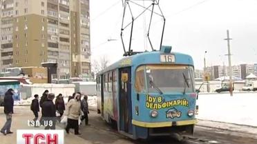 ТСН провела измерения температуры в салонах городского транспорта