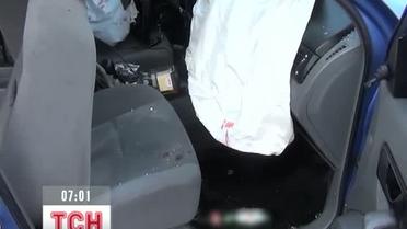 На Запорожье пьяный водитель врезался в маршрутку