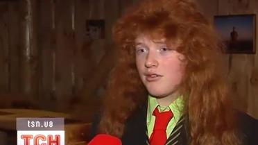 12-летний Артур Покос отрастил самые длинные рыжие волосы в Украине