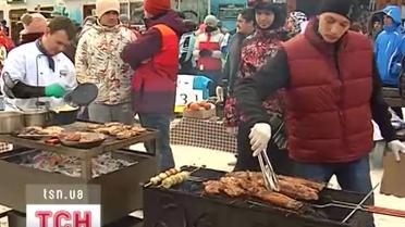 На Буковеле провели третий фестиваль барбекю