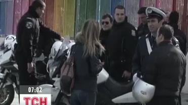 В Афинах неизвестные заминировали торговый центр