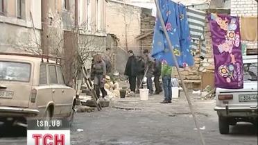 В Одессе развалился старый двухэтажный дом
