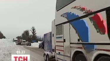 Проїзд трасою Київ-Чоп нарешті відновили
