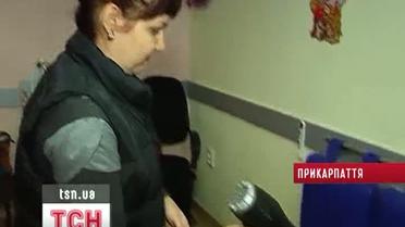 Женщина родила в подвале ребенка и бросила его там умирать