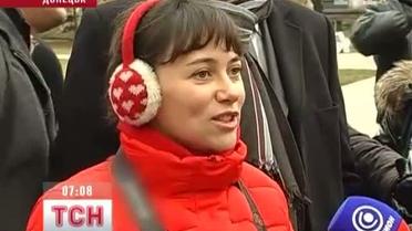 Донецкие студенты разрисовали улицы призывами бросить курить