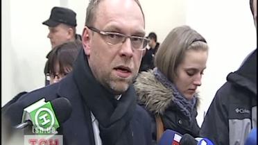 Власенко заявляет, что Марьинкова допрашивали уже 10 раз