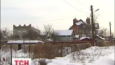В Киеве жители дачных кооперативов учатся жить без воды и тепла