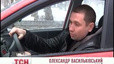 Асфальт на дороге Житомир - Бердичев сошел вместе со снегом