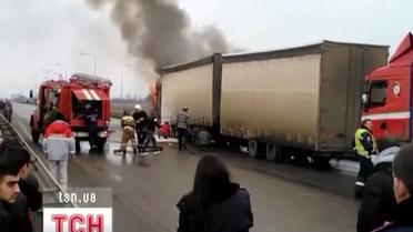 В Одессе на полном ходу загорелся грузовик