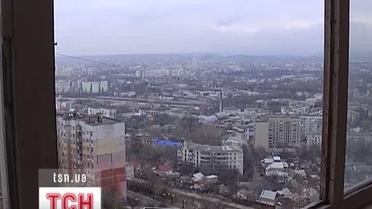 В Симферополе женщина выбросилась с 13-го этажа