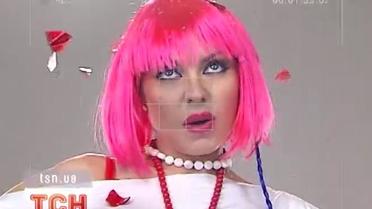 Володимир Кличко став героєм новорічного кліпу співачки Оксі