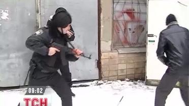 В Полтаве мужчина ограбил кафе и заснул на месте преступления