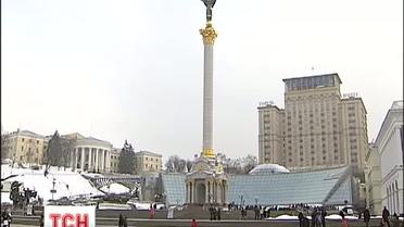 Снова будем переводить часы - Азаров